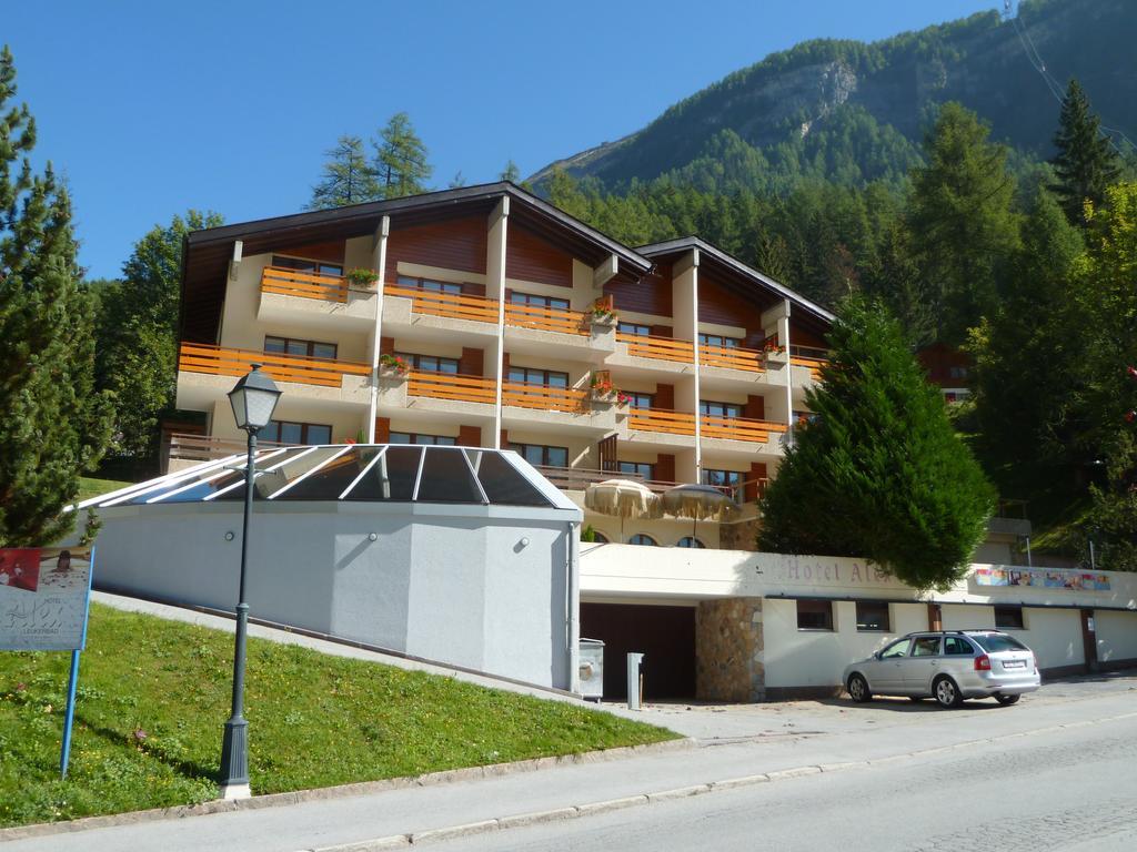 Hotel Alex Leukerbad Exteriör bild