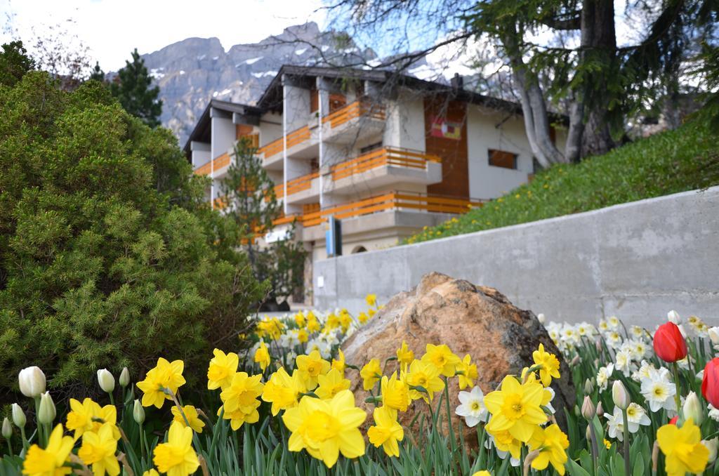Hotel Alex Leukerbad Exteriör bild