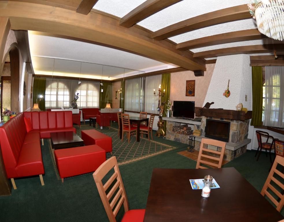 Hotel Alex Leukerbad Exteriör bild