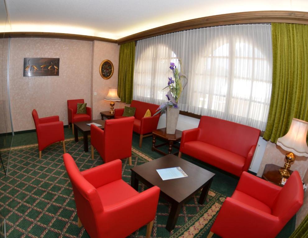 Hotel Alex Leukerbad Exteriör bild